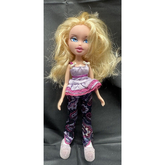 MGA Entertainment Other - Bratz Pajama Party Chloe Fashion Doll Sleepover Party Collection Rare